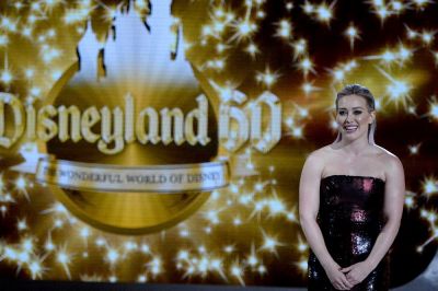 Hilary Duff evento Disneyland 60 ABC
Parole chiave: minnie