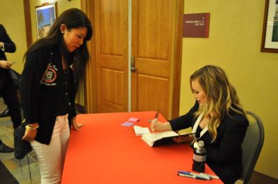 Chapman University, The National Society of Leadership and Success
Parole chiave: universitÃ  discorso incontro studenti