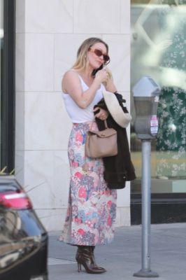 hilary duff paparazzi
Parole chiave: hilary duff paparazzi