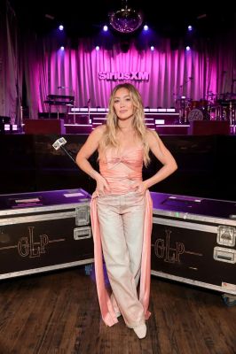 Hilary Duff SiriusXM
