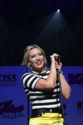 Kiss Concert 2015, Hilary Duff Live
Parole chiave: sparks