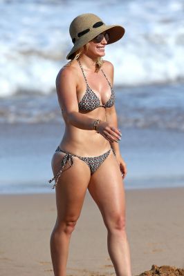 Hilary Duff sexy in bikini al mare alle Hawaii
Parole chiave: spiaggia