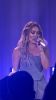 hilary-duff-tour-londra-small-rooms-big-nerves-19012026-19~1.jpg