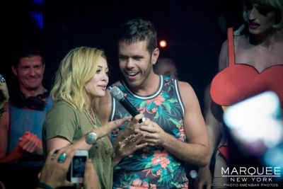Presentazione di Chasing the Sun
Hilary Duff presenta il nuovo singolo "Chasing the Sun" al Marquee di New York
